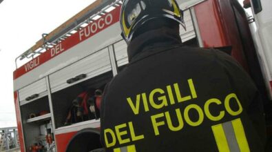 Emergenza criminalità a Cosenza, incendiate due auto di un commerciante
