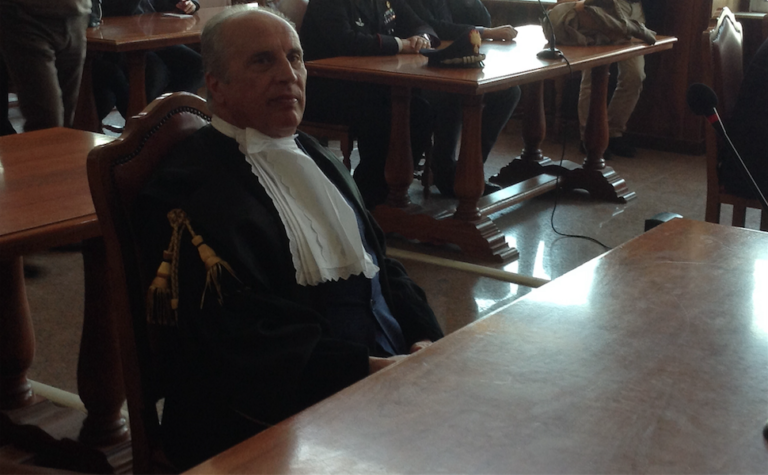 Oreste Morcavallo scrive gli avvocati cosentini: «Un grande giurista guarda al futuro della Professione»