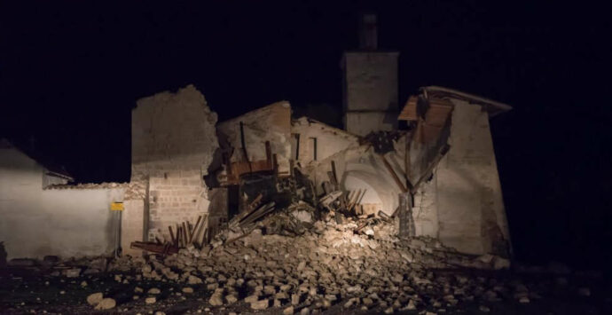 Terremoto nel Centro Italia, «ci sono due-tremila sfollati» VIDEO
