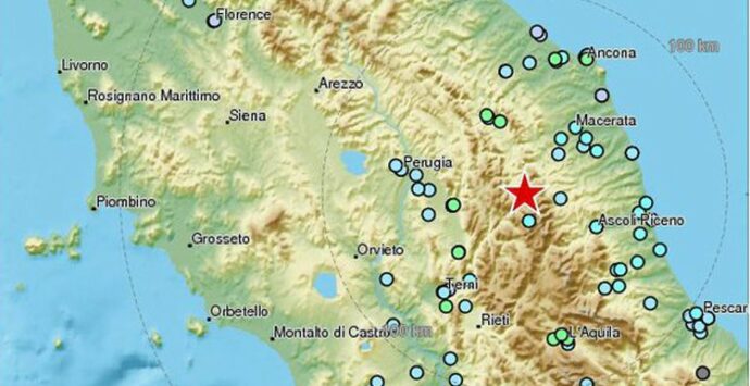 Tre terremoti di 5.4, 5.9 e 4.6 scuotono l’Italia centrale [VIDEO]