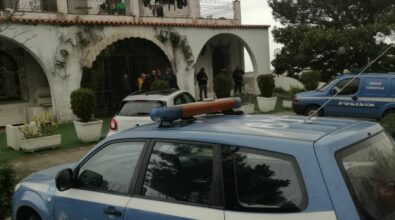 Controlli della polizia nei Cas di Paola e San Lucido: sequestrate sostanze stupefacenti