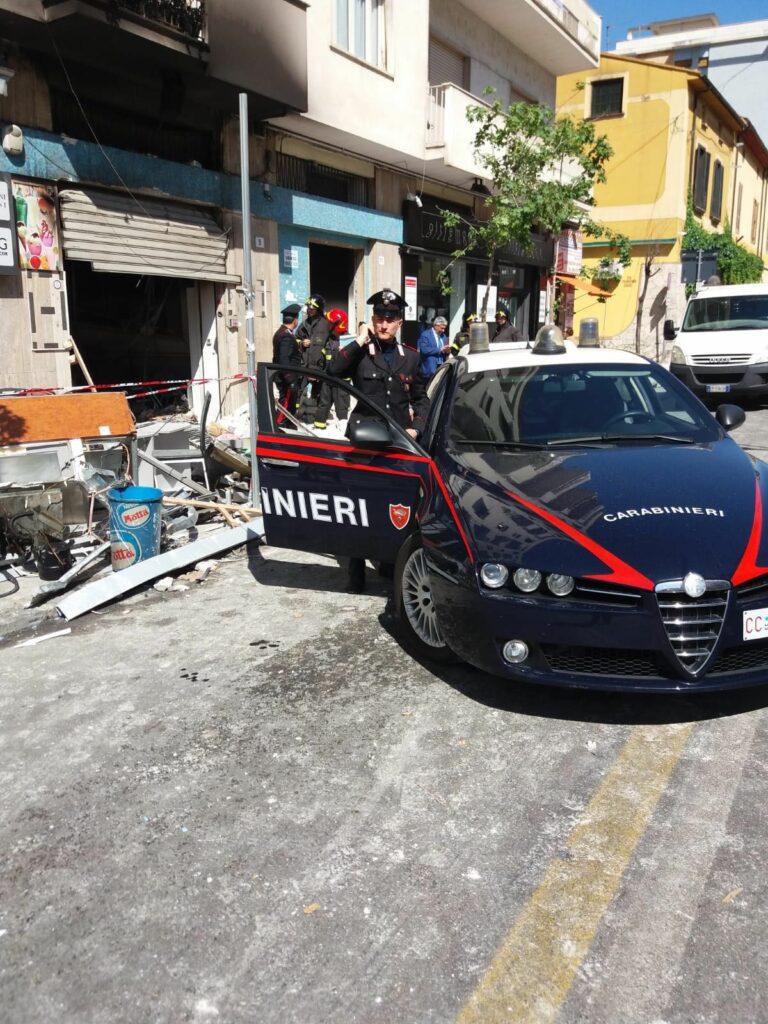Locali distrutti a Cosenza, svolta nelle indagini: arrestato il proprietario [VIDEO]