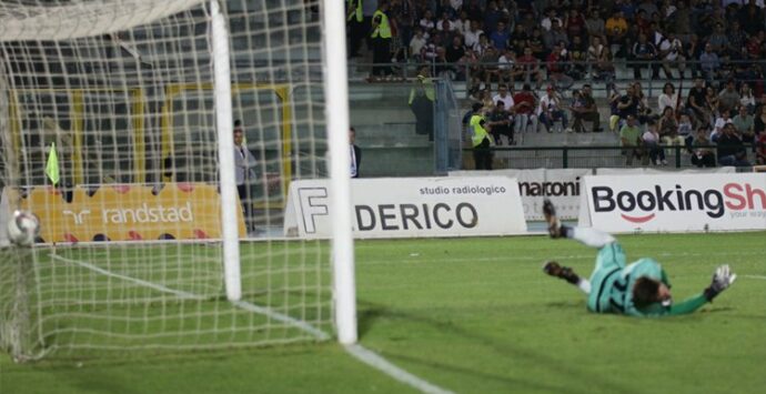 Cosenza-Sambenedettese 2-1: il video dei gol di Sportube