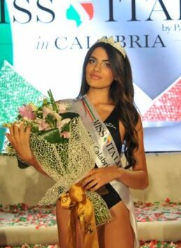 Eletta Miss Italia Calabria, Sara Fasano vola alla fase nazionale