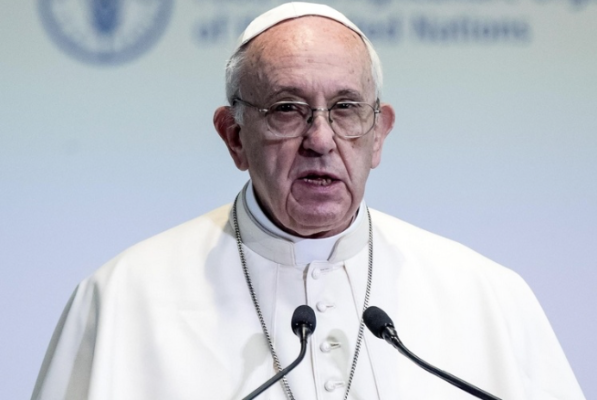 Papa Francesco: “Pensare agli altri è segno di vera salute”