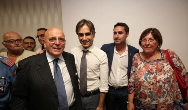 Oliverio ai sindaci: «Mi impegno a ricandidarmi per la guida della Calabria»