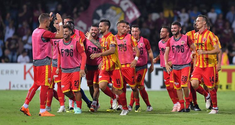 Benevento a forza a 4 con la Salernitana. I granata vedono le Streghe (4-0)