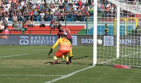 Cosenza-Perugia 1-1: gli highlights. Ai Lupi manca un rigore