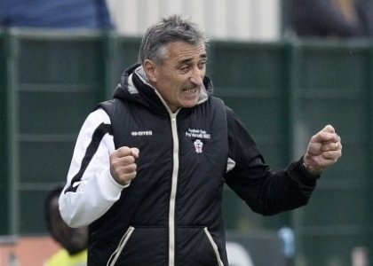 Anche il Padova cambia allenatore. Esonerato Bisoli, c’è Foscarini