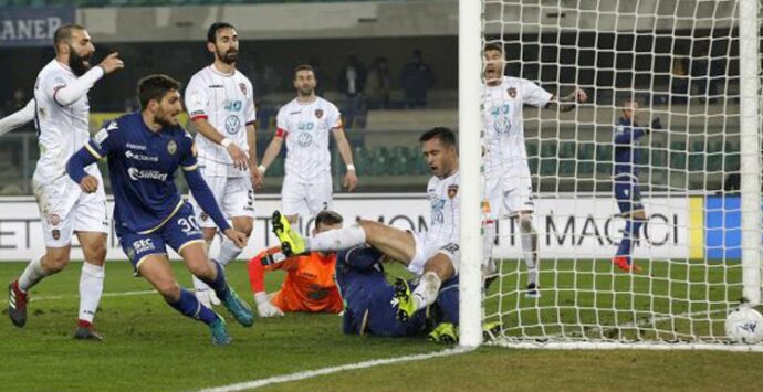 Verona-Cosenza 2-2: gli highlights del match del Bentegodi