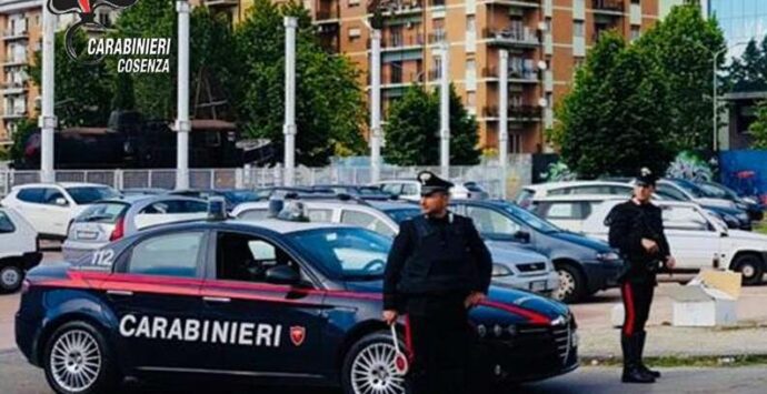 Spaccio di droga, due arresti a Cosenza: uno è incensurato