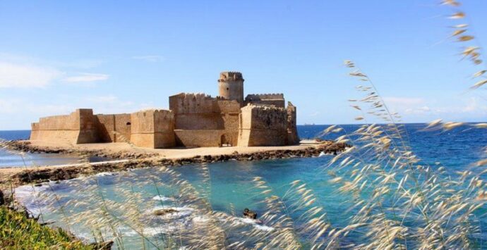 Oggi riapre la fortezza di “Le Castella” di Isola Capo Rizzuto