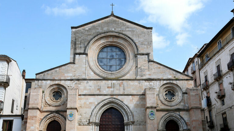 Duomo di Cosenza unico tra le cattedrali europee: facciamolo conoscere