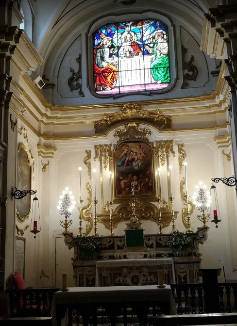 La Madonna del Pilerio, situata all'interno del Duomo di Cosenza, è la protettrice della città