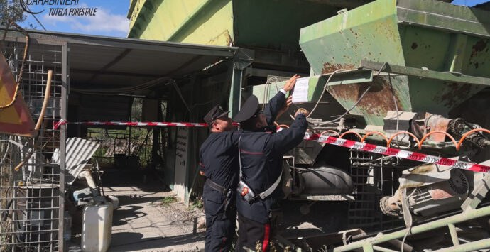 Impianto di calcestruzzo e lavaggio inerti sequestrato dai carabinieri forestale