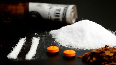 L’uso delle sostanze stupefacenti non si combatte con il proibizionismo
