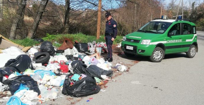 Abbandono rifiuti ad Acri e Bisignano: identificati i trasgressori