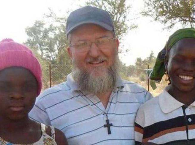Liberati in Mali padre Maccalli e Nicola Chiacchio