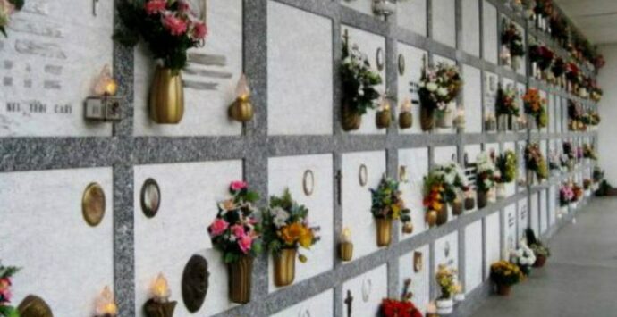 Cimiteri chiusi a Cosenza e nelle frazioni da oggi, venerdì 6 novembre