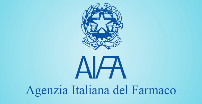 Aifa, in Italia 34 casi trombosi rare dopo vaccino AstraZeneca