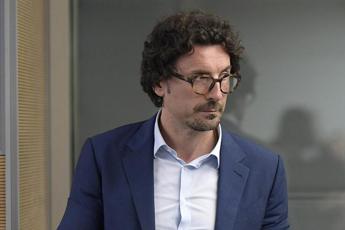 Open Arms: l’avvocato di Toninelli, «Salvini ora fa “scaricabarile”»