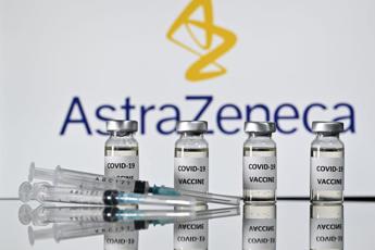 AstraZeneca dopo ok Ema: “Vaccino non aumenta rischio trombosi”