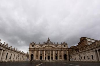 Acquisizioni documentali del Vaticano, parla il Vescovo di Ozieri