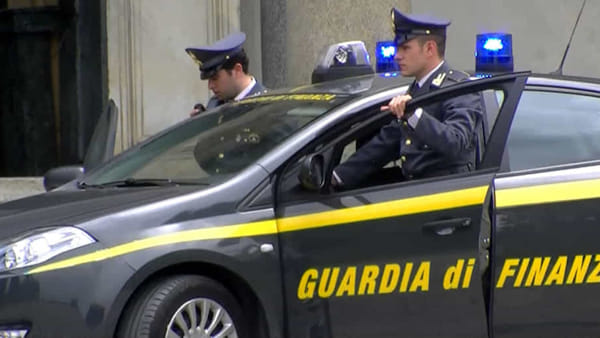 Gdf Firenze: arrestato ricercato per associazione a delinquere