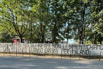 Donnarumma, striscioni con minacce dagli ultras del Milan