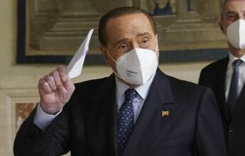 Berlusconi di nuovo al San Raffaele: legali pensano a rinvio udienza Ruby ter