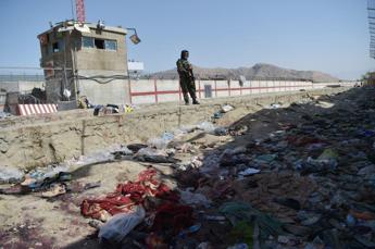 Afghanistan, Usa ammettono: uccisi 10 civili in raid a Kabul