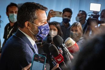 Vaccino, Salvini: “Ho fatto la seconda dose, non sono no vax”