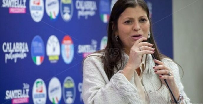 Un anno fa l’addio a Jole Santelli, la prima presidente donna che amava la Calabria «dai mille colori»