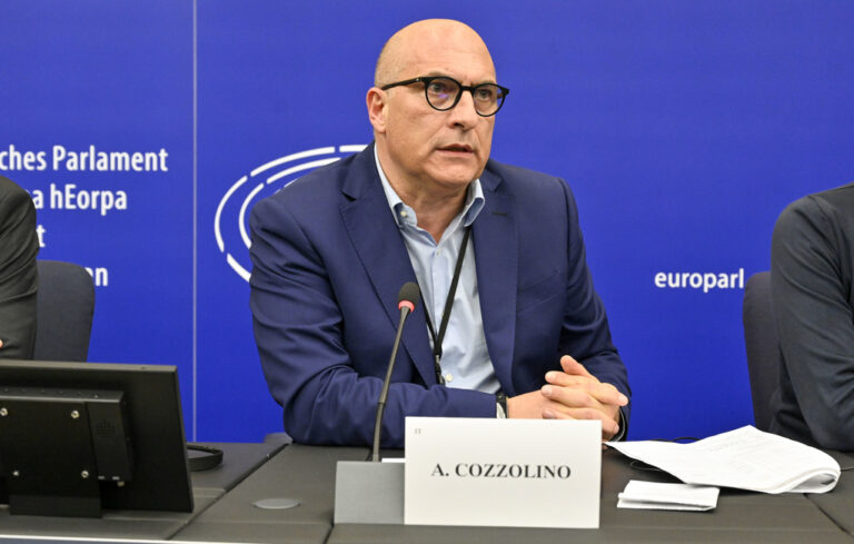 L’eurodeputato Cozzolino (Pd): “A Cosenza ora M5S converga su Franz Caruso”