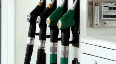 Prezzi benzina e diesel ancora in salita