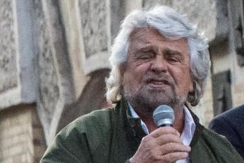 Elezioni Roma, Grillo a Raggi: “Io sarò sempre con te”