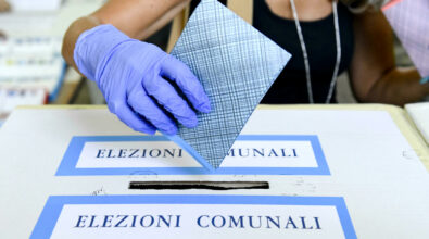 Cosenza, Caruso contro Caruso: il ballottaggio come un referendum sull’amministrazione uscente