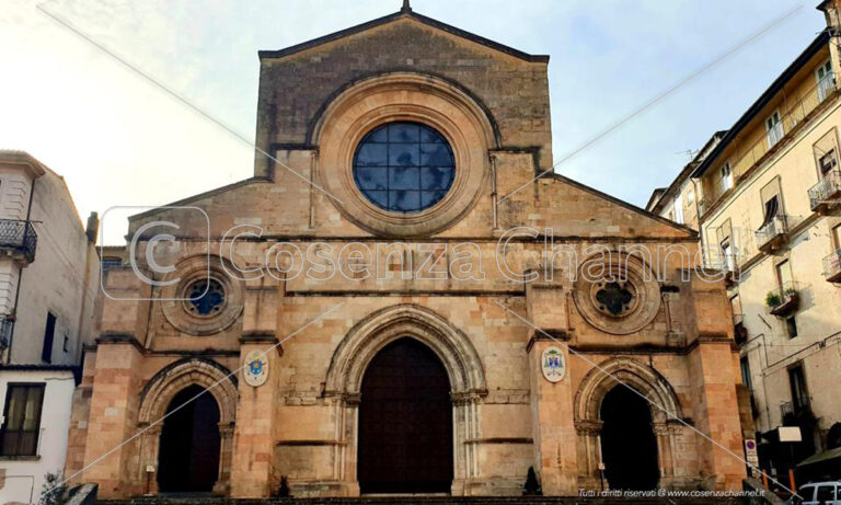 Ottocento anni del Duomo di Cosenza, la città laica ne sia parte