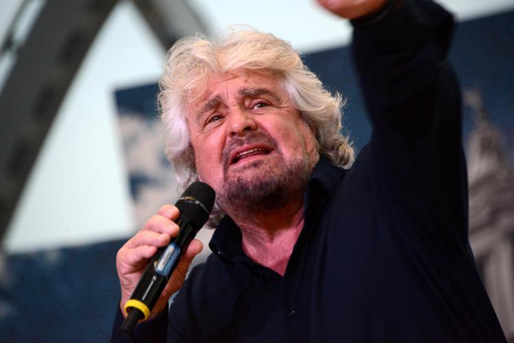 Beppe Grillo nei guai, è indagato dalla procura di Milano: le accuse