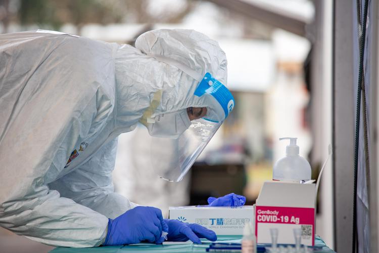 Coronavirus Italia, 2.834 contagi e 41 morti: bollettino 2 novembre