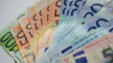 Cosenza tra le province con gli stipendi più bassi d’Italia: le buste paga pesano meno delle pensioni