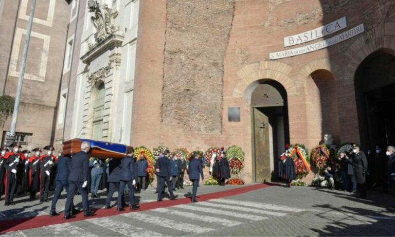 L’addio a David Sassoli ai funerali di Stato: «Uomo di parte e di tutti»
