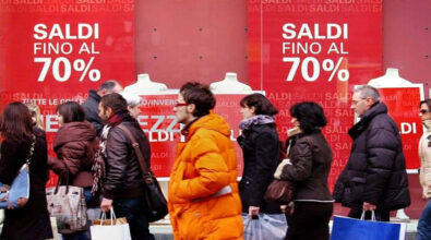 Shopping, saldi in Calabria al via giovedì 5 gennaio. Multe per chi non rispetta le regole