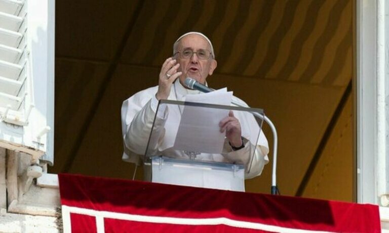 L’appello del Papa: «Il 2 marzo sia giornata di digiuno per la pace»