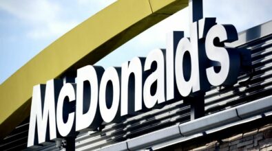 Cosenza, McDonald’s dona pasti caldi ai bisognosi