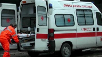Cassano, incidente tra due autovetture: tre feriti trasportati in ospedale