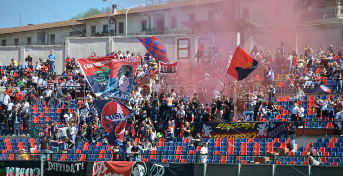 Cosenza-Bari: parte la prevendita per il match di sabato pomeriggio