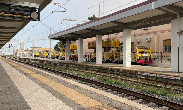 Due ragazze uccise da un treno Alta Velocità a Riccione mentre attraversano i binari