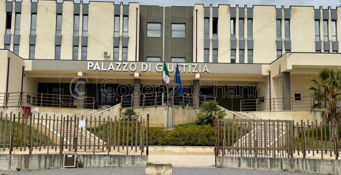 Castrovillari, il caso del tribunale senza riscaldamenti finisce in Parlamento