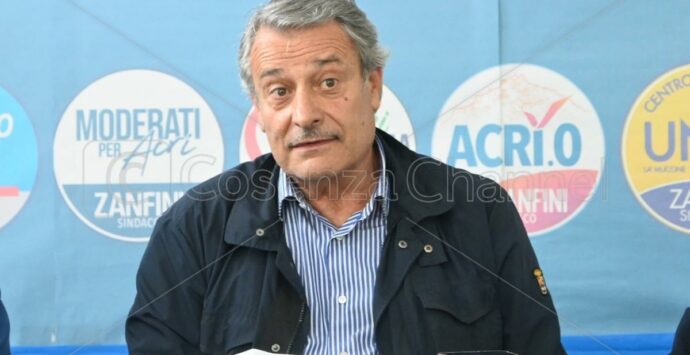 Elezioni Acri, Zanfini si presenta alla città: «Siamo partiti in ritardo, ma pensiamo di essere già in vantaggio»